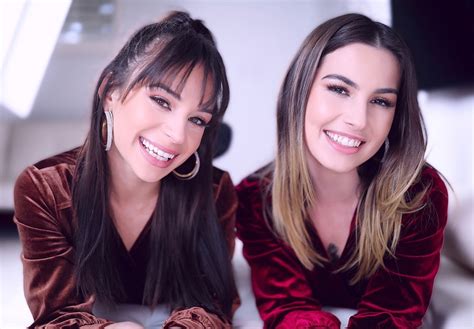 aria valencia & chanel camryn